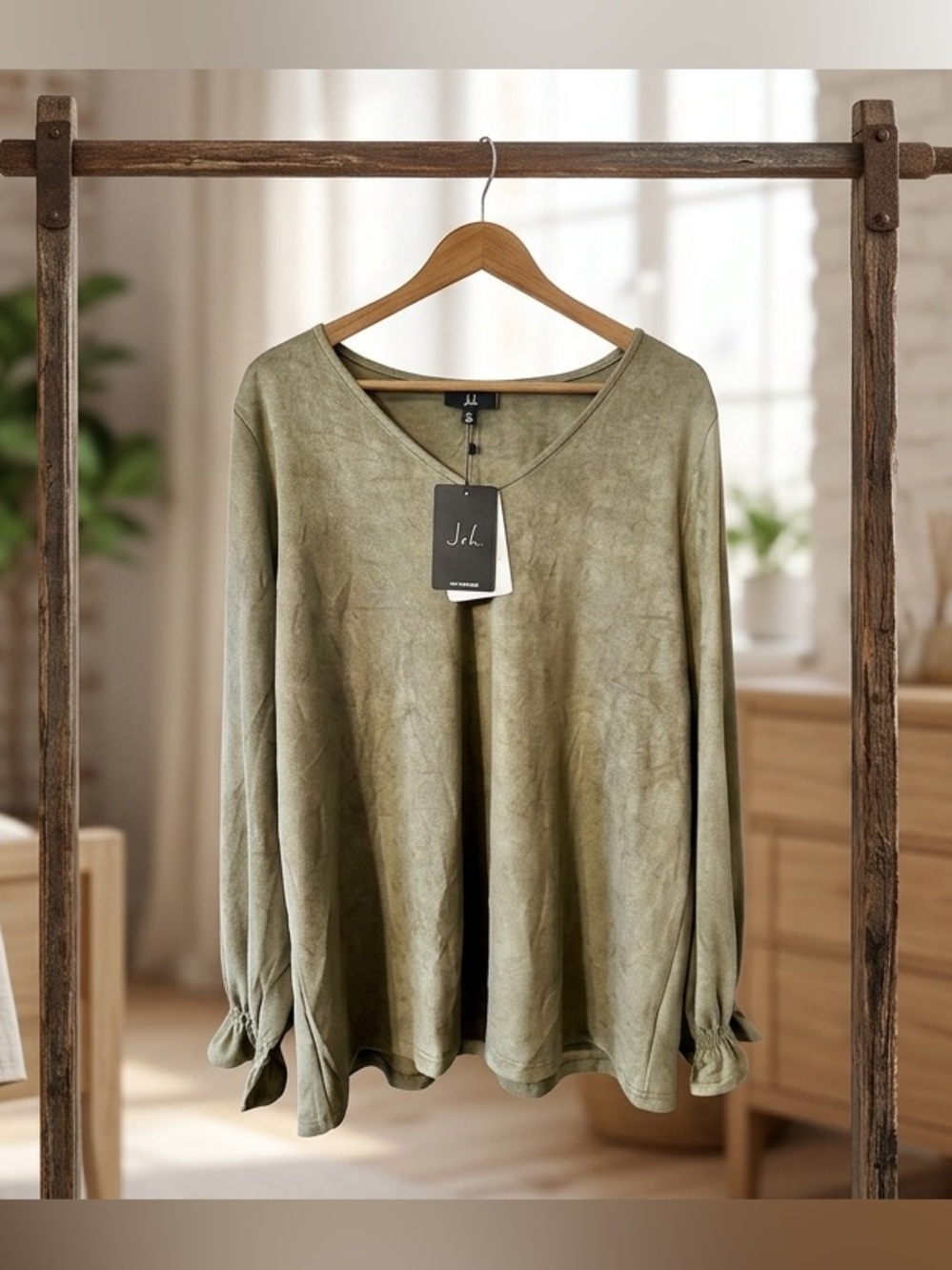 Joh Apparel Adi Stretch Faux Suede Soft Top Olive Green XL NWT⁠